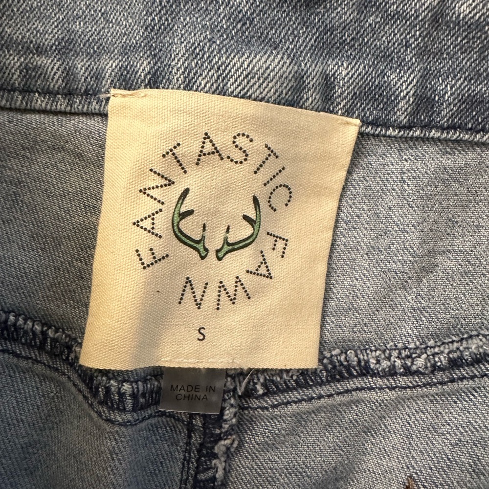 Fantastic Fawn Patriotic Star Jean Shorts🇺🇸 - Picture 6 of 6